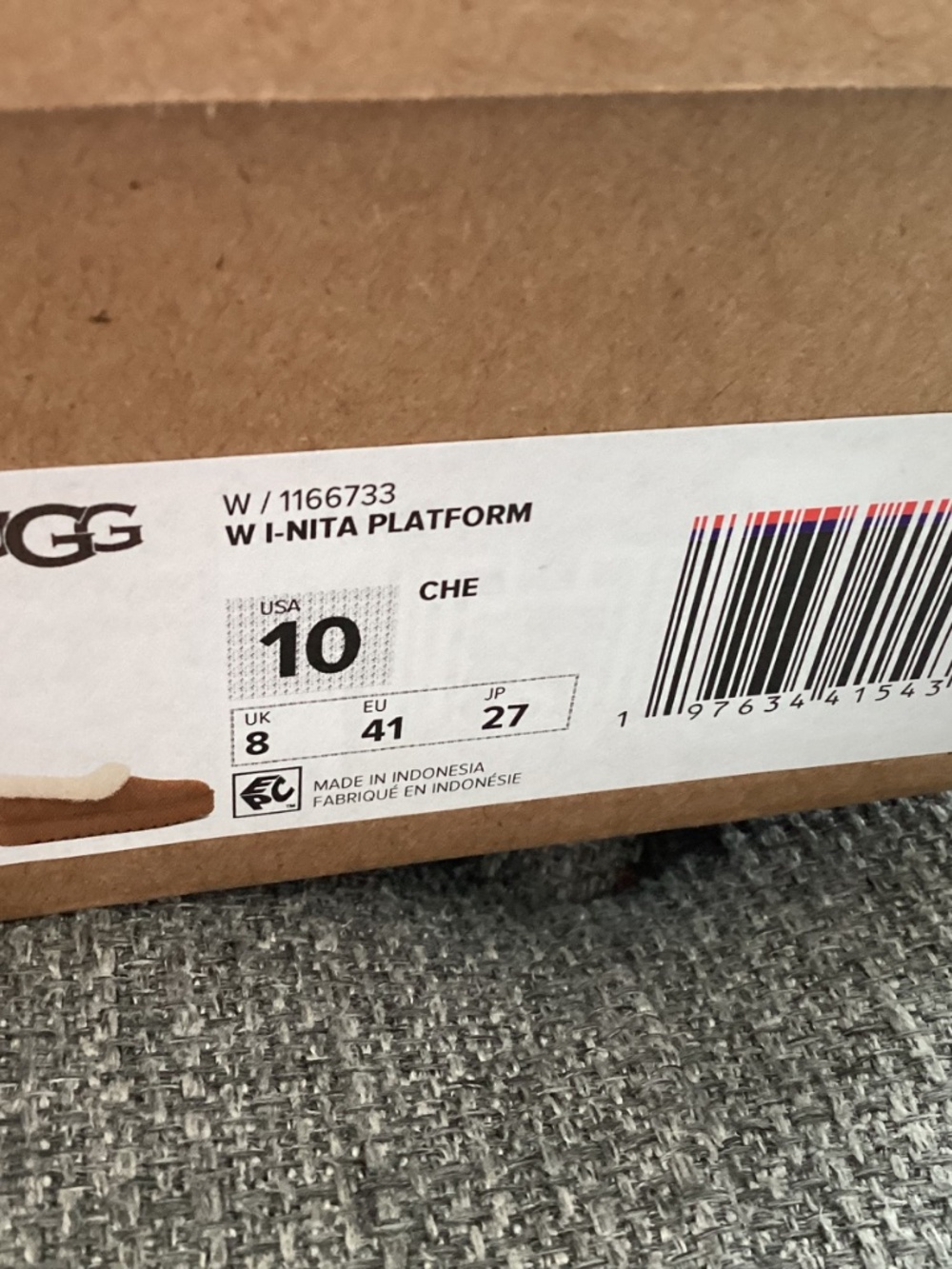 UGG® Nita Genuine Shearling Slipper (Women) 10M - Picture 5 of 15